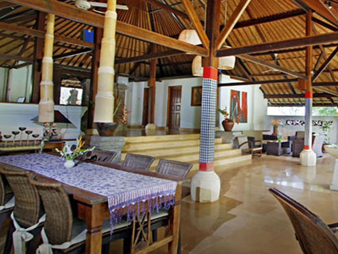 Toya Retreat Villa *