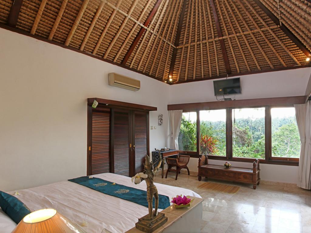 Toya Retreat